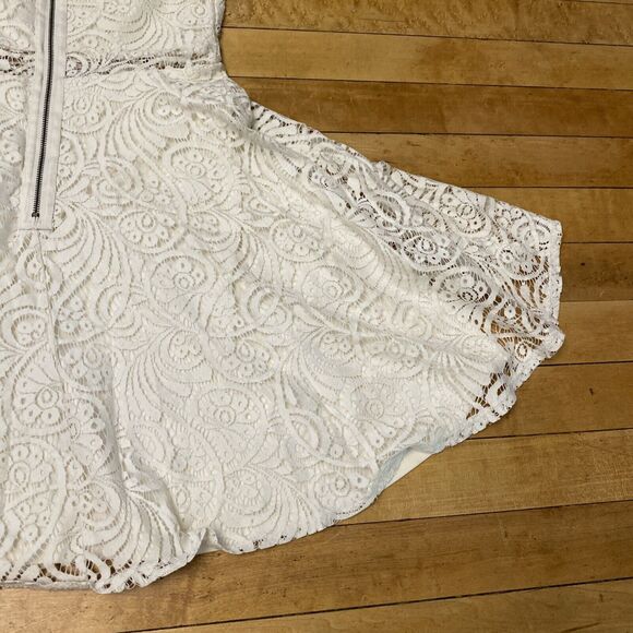 American Rag Dress Women’s Small Lace Floral White Lined Zip Back Fit N Flare - Picture 13 of 14